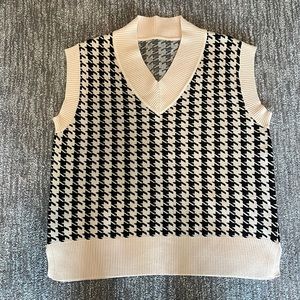 Sweater vest